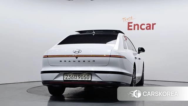 Hyundai Grandeur (GN7) id 4892953 из Кореи 23