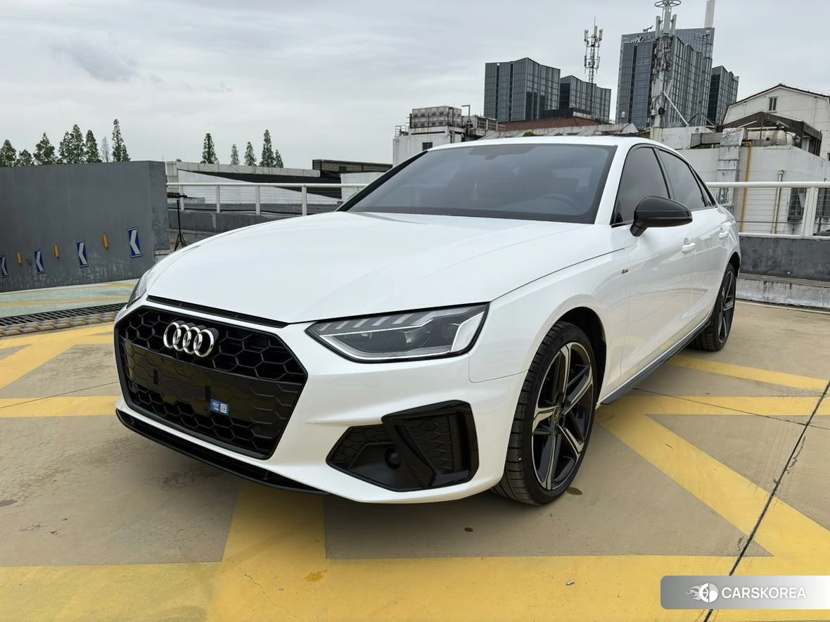 Audi A4L id 4473792 из Китая 9