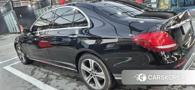 Mercedes-Benz E-Class W213 2019 Черный из Кореи, фото 5