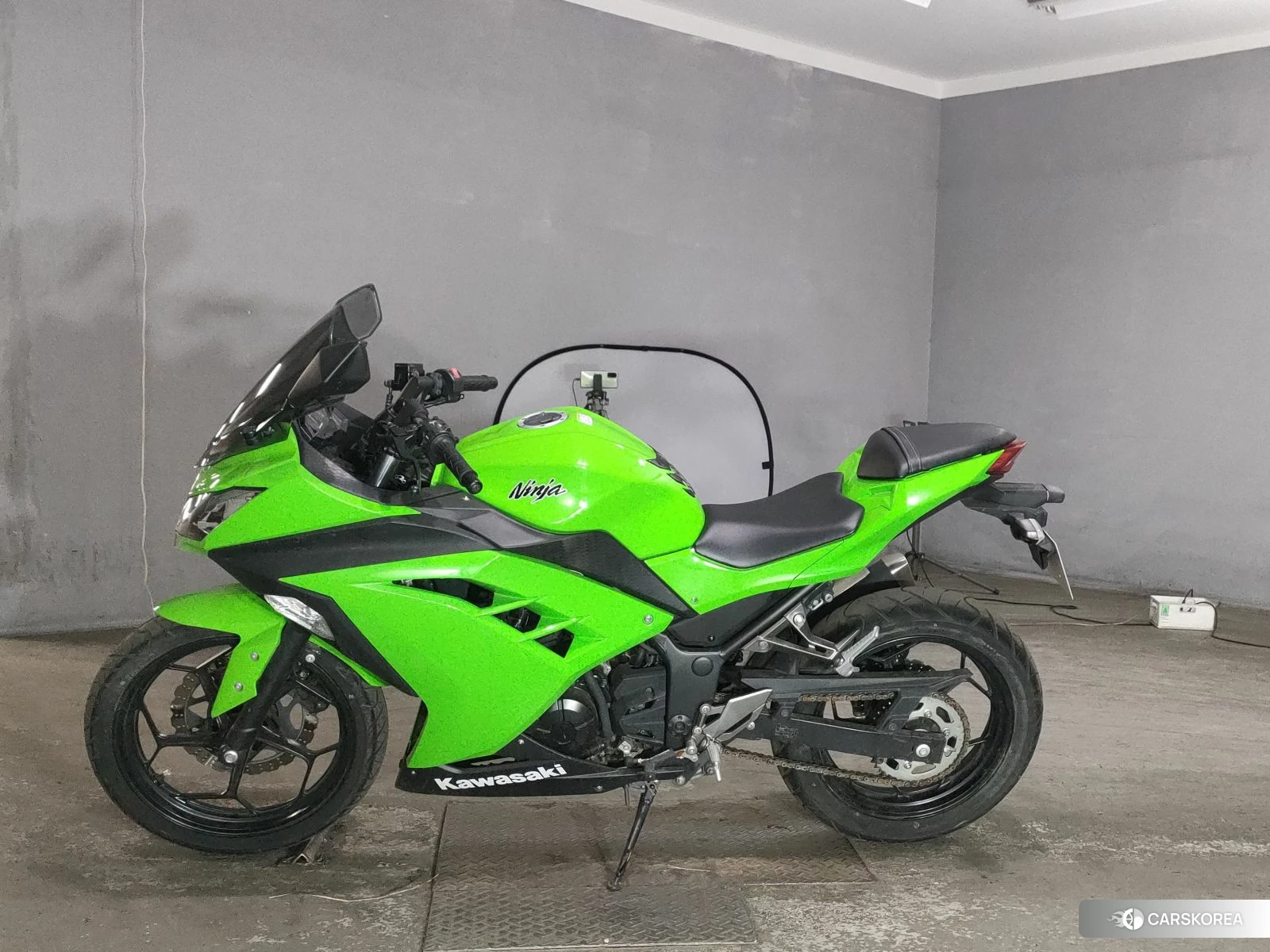 Проданный Kawasaki NINJA 250 2014 из Японии