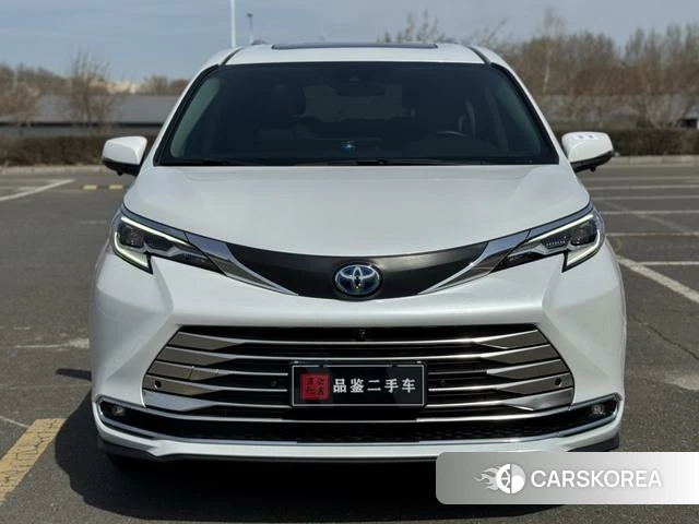 Toyota Saina id 4207659 из Китая 8