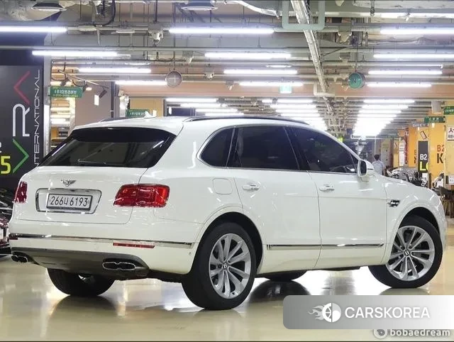 Bentley Bentayga id 3028861 из Кореи 12