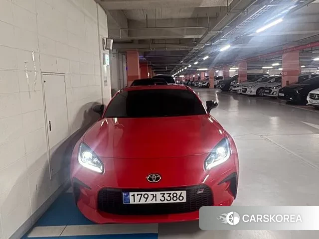 Toyota GR86 2025 Красный из Кореи, фото 3