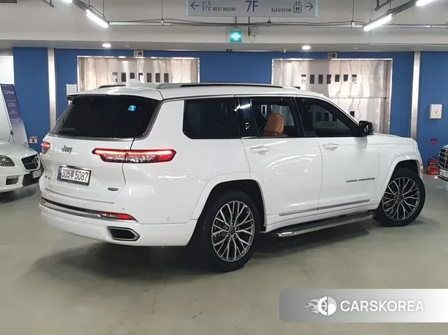 Jeep Grand Cherokee (WL) id 3685536 из Кореи 13