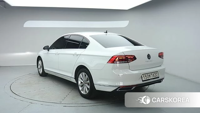 Volkswagen Passat GT (B8) id 4775407 из Кореи 13