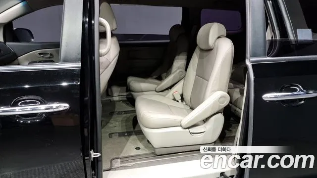 Kia The New Carnival id 2623211 из Кореи 13