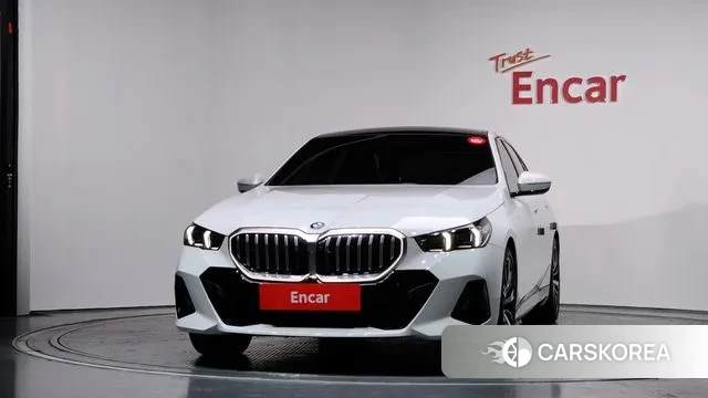 BMW 5 Series (G60) id 3560570 из Кореи 13