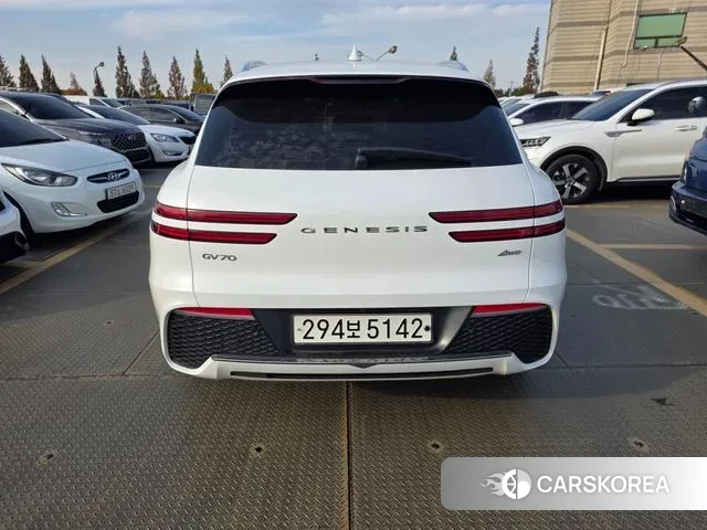 Genesis GV70 id 3349084 из Кореи 12