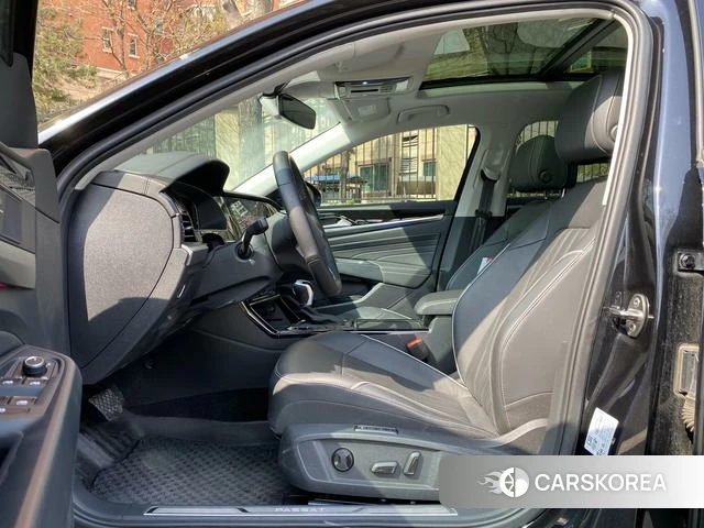 Volkswagen Passat id 4265744 из Китая 20