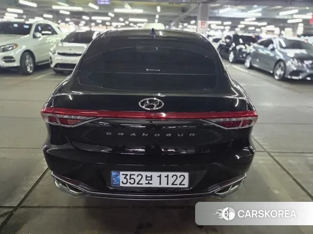 Hyundai The New Grandeur IG Hybrid id 3635530 из Кореи 13