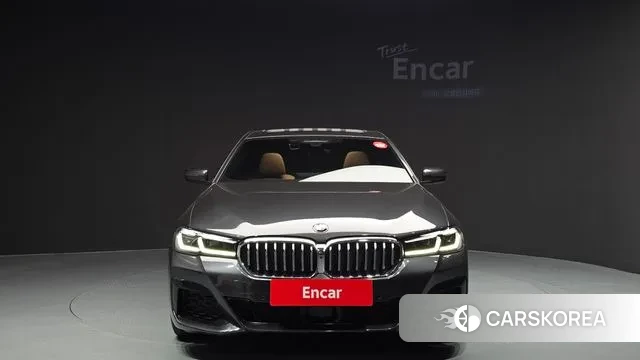 BMW 5 Series (G30) id 3395886 из Кореи 13