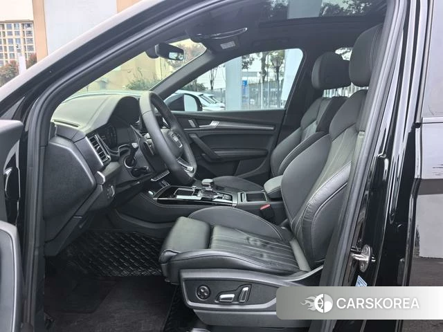 Audi Q5L id 4228499 из Китая 11