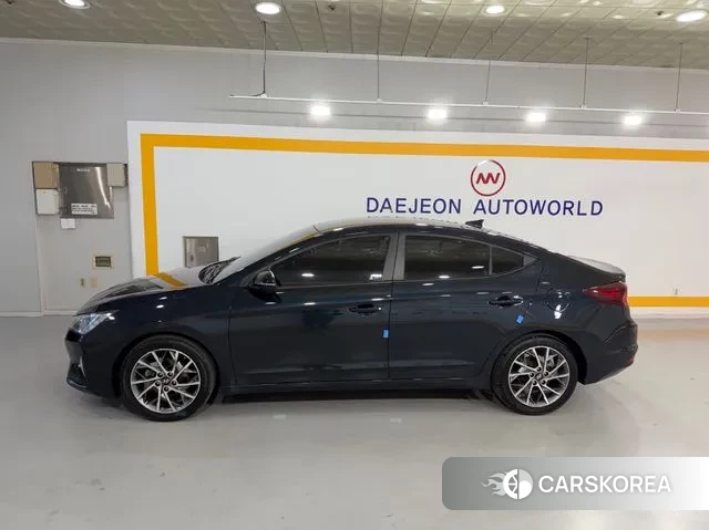 Hyundai The New Avante AD id 3325176 из Кореи 13