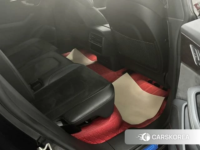 Audi Q8 id 4265866 из Китая 9
