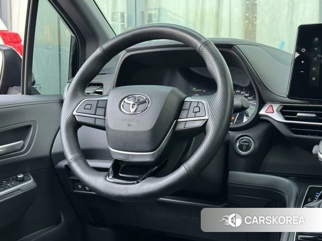 Toyota Saina id 4274150 из Китая 23