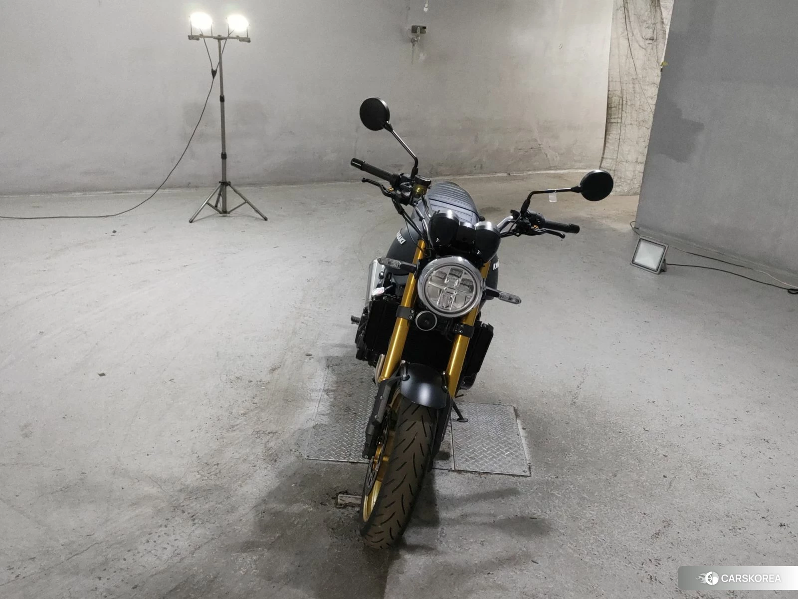 Kawasaki Z900RS SE 2024 из Японии, фото 4