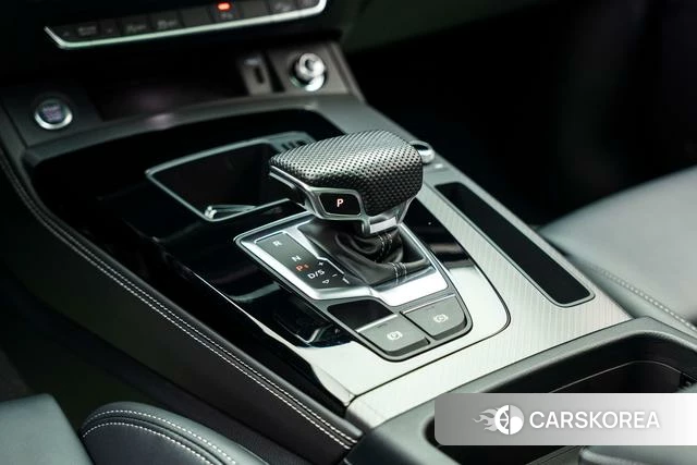 Audi Q5L id 4298220 из Китая 19