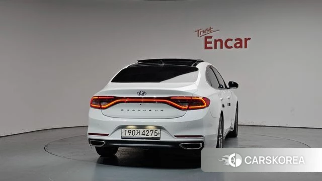 Hyundai Grandeur IG id 4403206 из Кореи 23