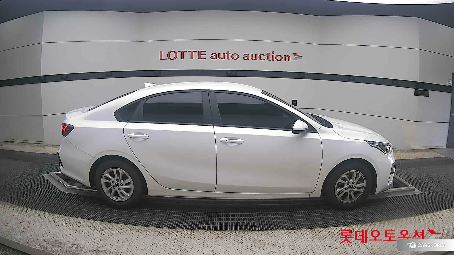 Kia K3 id 4674176 из Кореи 23