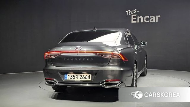 Hyundai The New Grandeur IG id 4528885 из Кореи 23