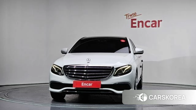 Mercedes-Benz E-Class W213 id 4304628 из Кореи 23