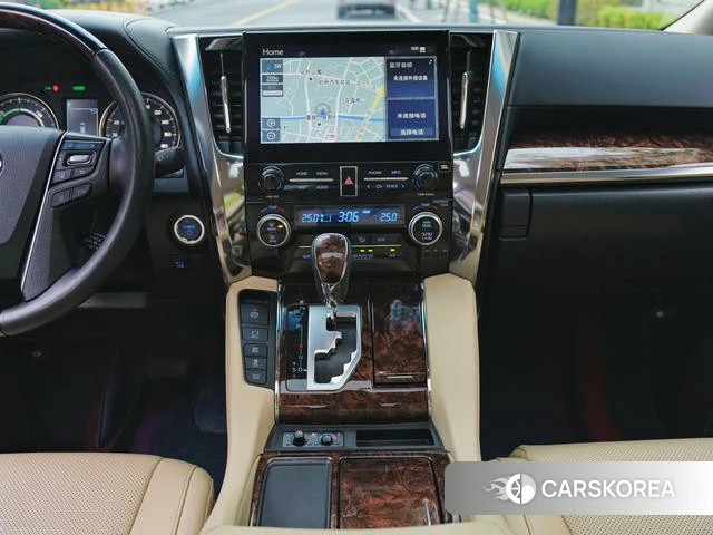 Toyota Elfa 2021 Белый из Китая, фото 5