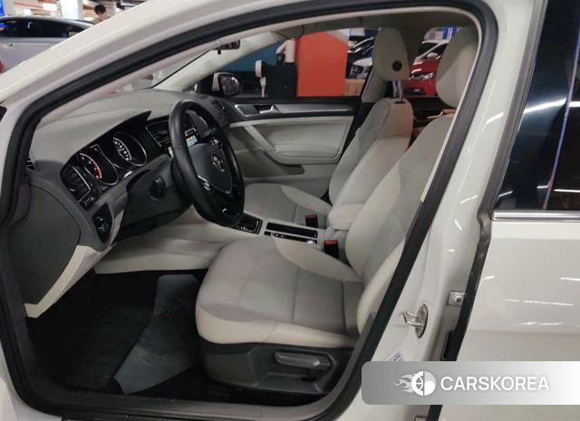 Volkswagen Golf id 4241331 из Китая 7