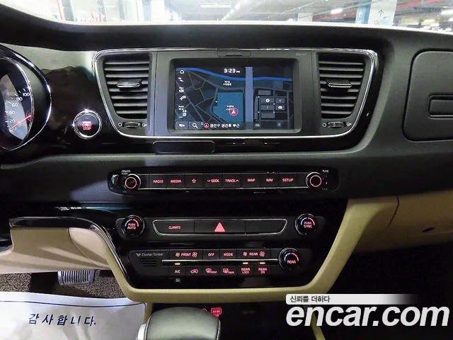 Kia The New Carnival id 2785524 из Кореи 13