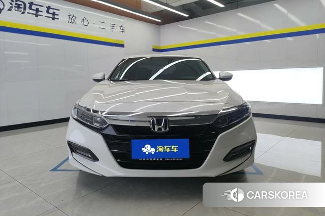 Honda Accord id 4217461 из Китая 10