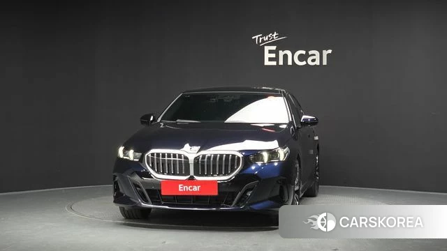 BMW 5 Series (G60) id 4719540 из Кореи 23