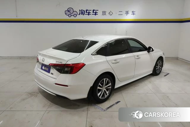 Honda Civic id 4213997 из Китая 10