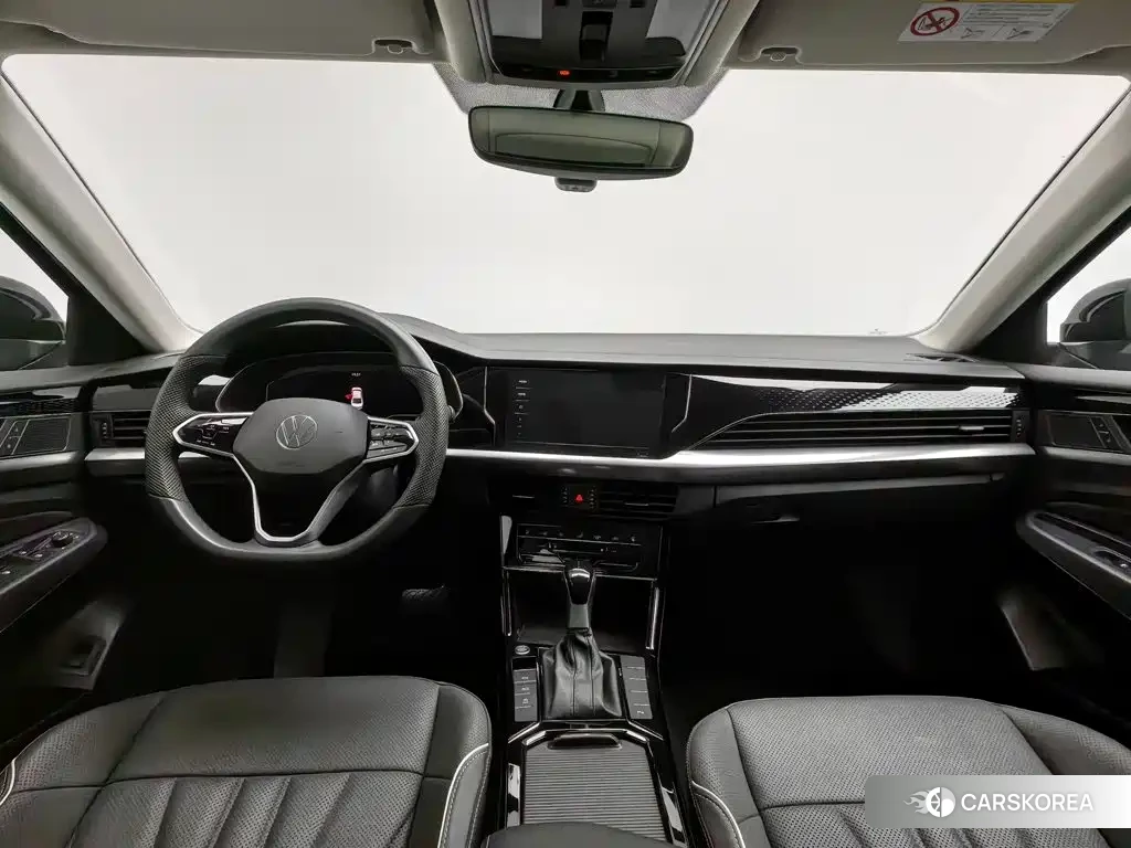 Volkswagen Passat id 4607102 из Китая 17