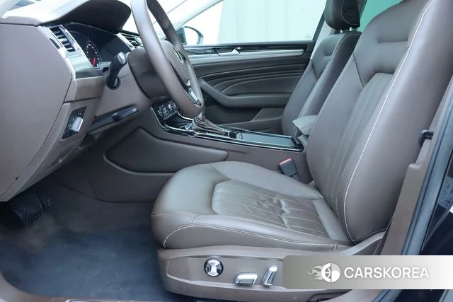 Volkswagen Huiang id 4307338 из Китая 15