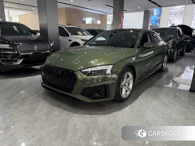 Audi A5 2021 Зеленый из Китая, фото 3