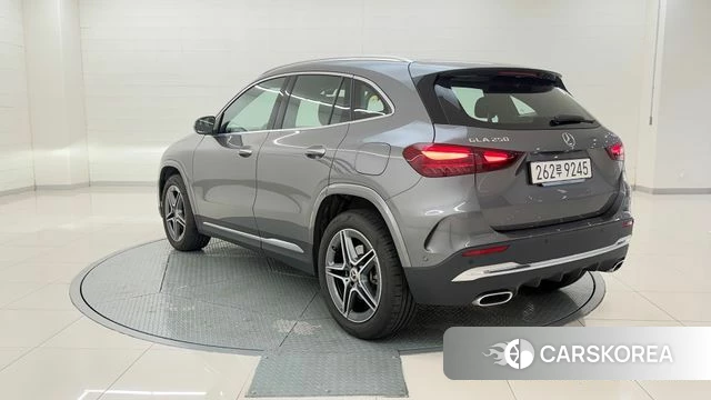 Mercedes-Benz GLA - Class H247 id 3850206 из Кореи 13