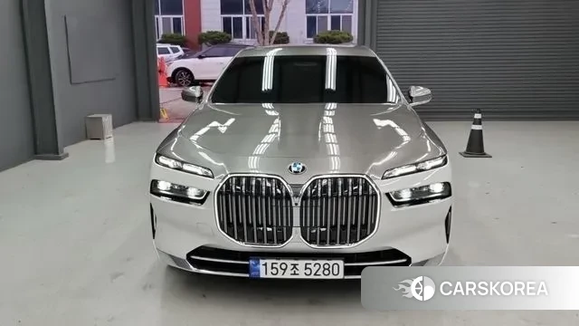 BMW 7 Series (G11) id 3512607 из Кореи 11