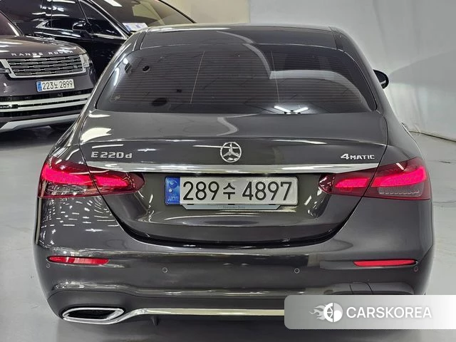 Mercedes-Benz E-Class W213 id 4871321 из Кореи 13