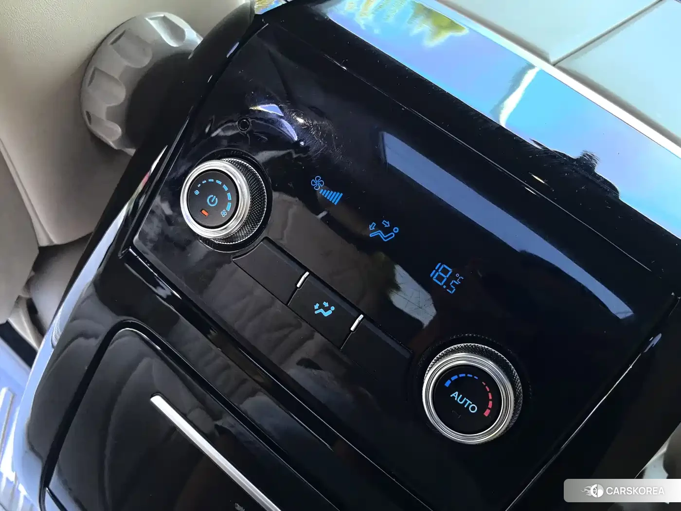 Ford Tourneo id 4622744 из Китая 12