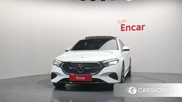 Mercedes-Benz E-Class W214 id 4602278 из Кореи 23