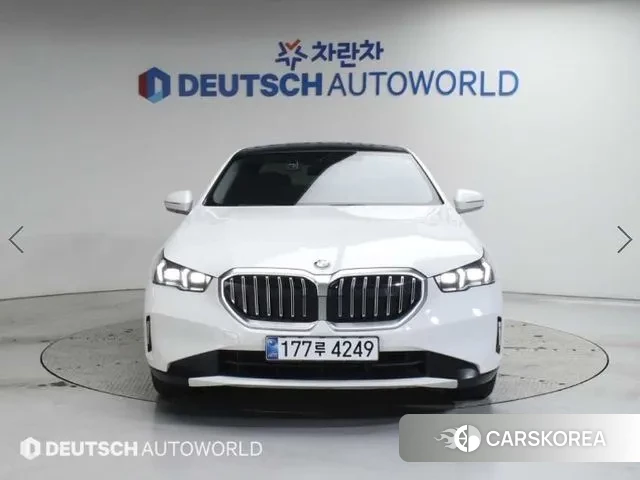 BMW 5 Series (G60) id 3517601 из Кореи 13