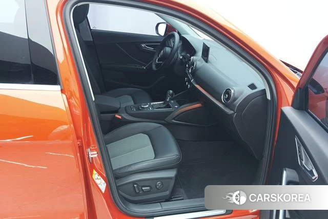 Audi Q2L id 4314765 из Китая 10