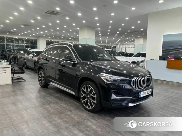 BMW X1 (F48) 2022 Черный из Кореи, фото 3
