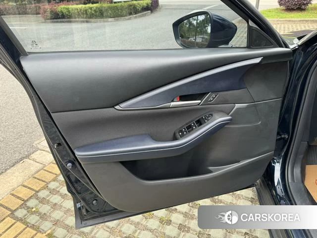 Mazda CX-30 id 4238207 из Китая 23