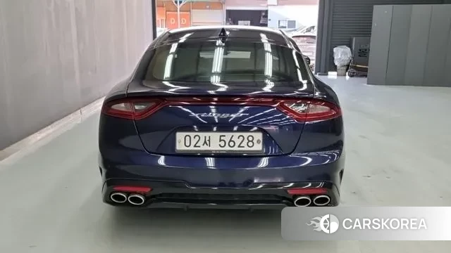 Kia Stinger id 3460286 из Кореи 10