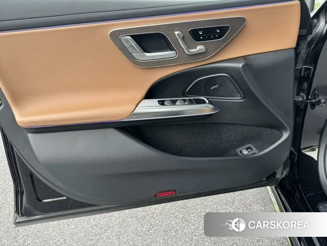 Mercedes-Benz E-class PHEV id 4238795 из Китая 13