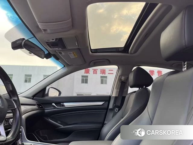 Honda Accord id 4264491 из Китая 8