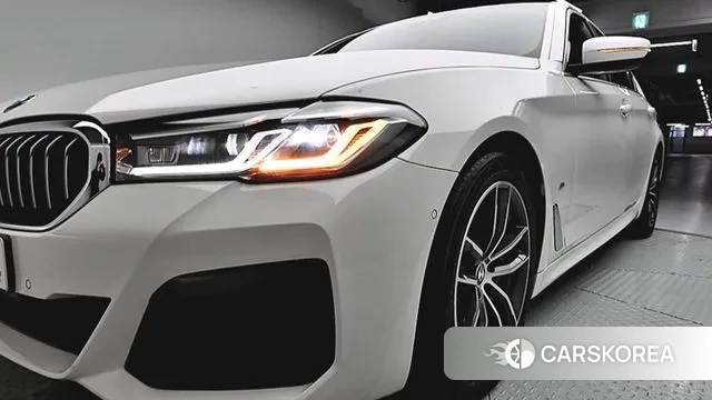 BMW 5 Series (G30) id 3545916 из Кореи 13