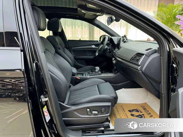 Audi Q5L id 3913711 из Китая 11