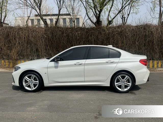 BMW 1 series 2022 Белый из Китая, фото 3