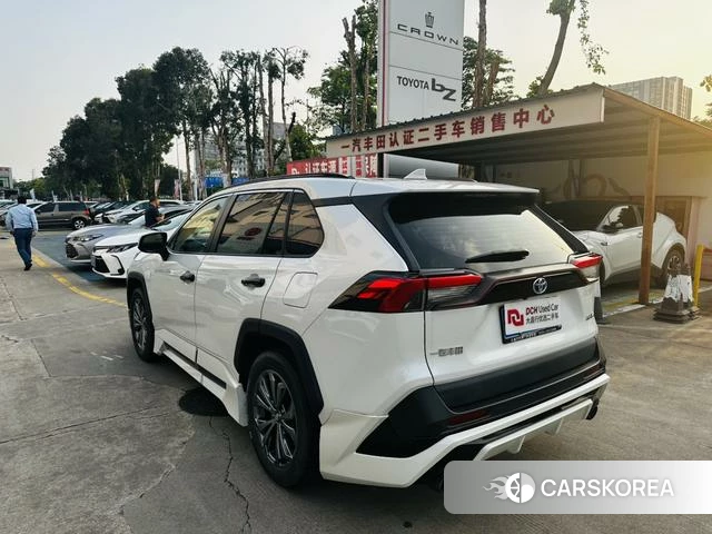 Toyota RAV4 Rongfang 2024 Белый из Китая, фото 6